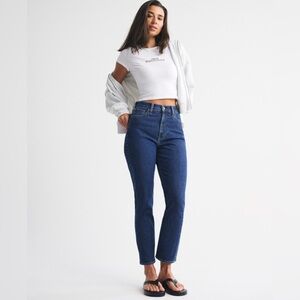 Abercrombie & Fitch -Curve Love High Rise Ankle Straight Jean-Dark Wash-Size 28R
